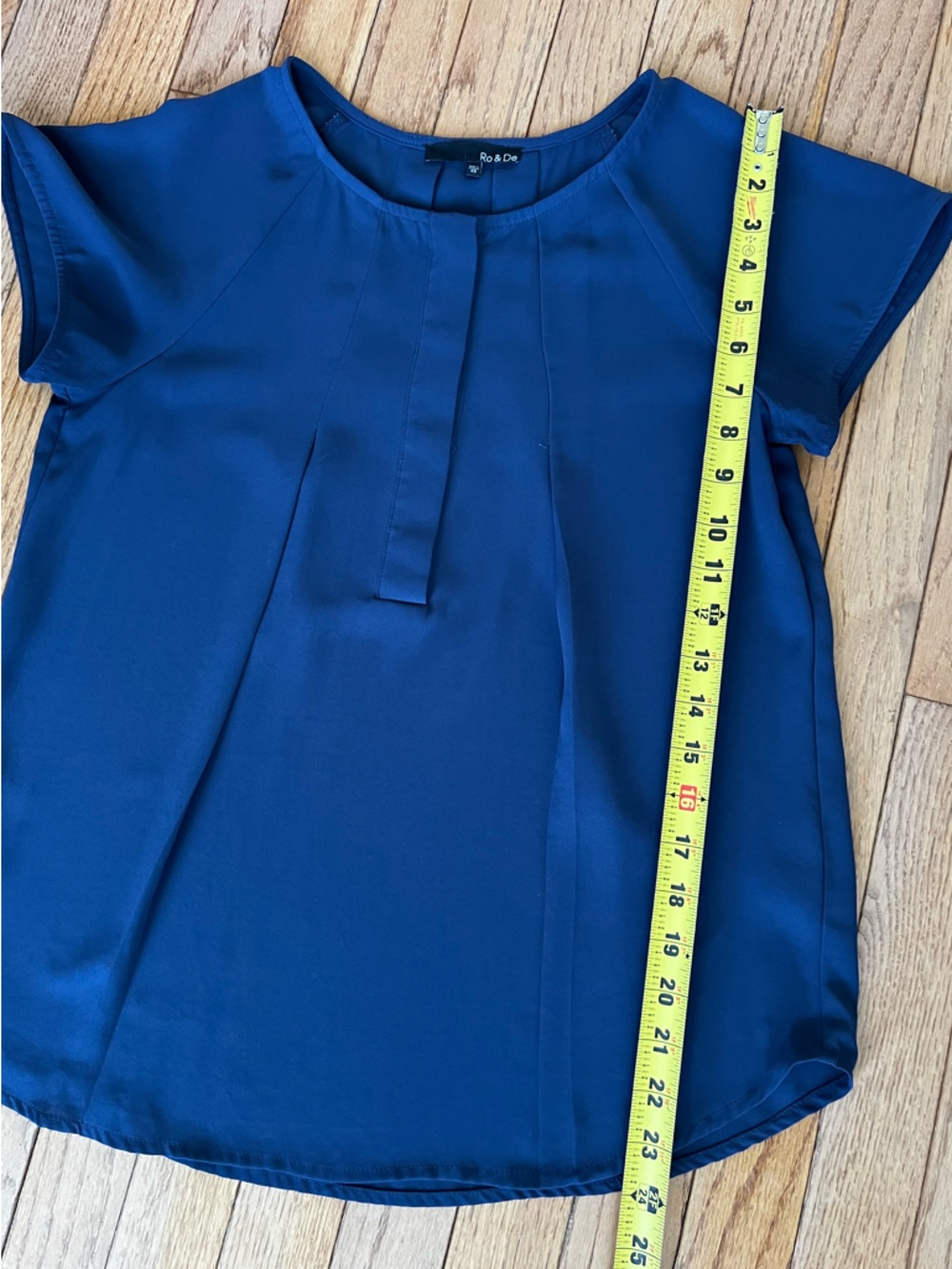 Ro & De Navy Short-Sleeve Pleated Blouse XS - Picture 9 of 9